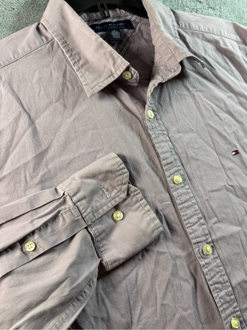 Tommy Hilfiger Button Down Shirt Size L Lavender Long Sleeve Cotton Spandex